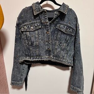 NastyGal
Premium Embellished Star Studded Denim Jacket